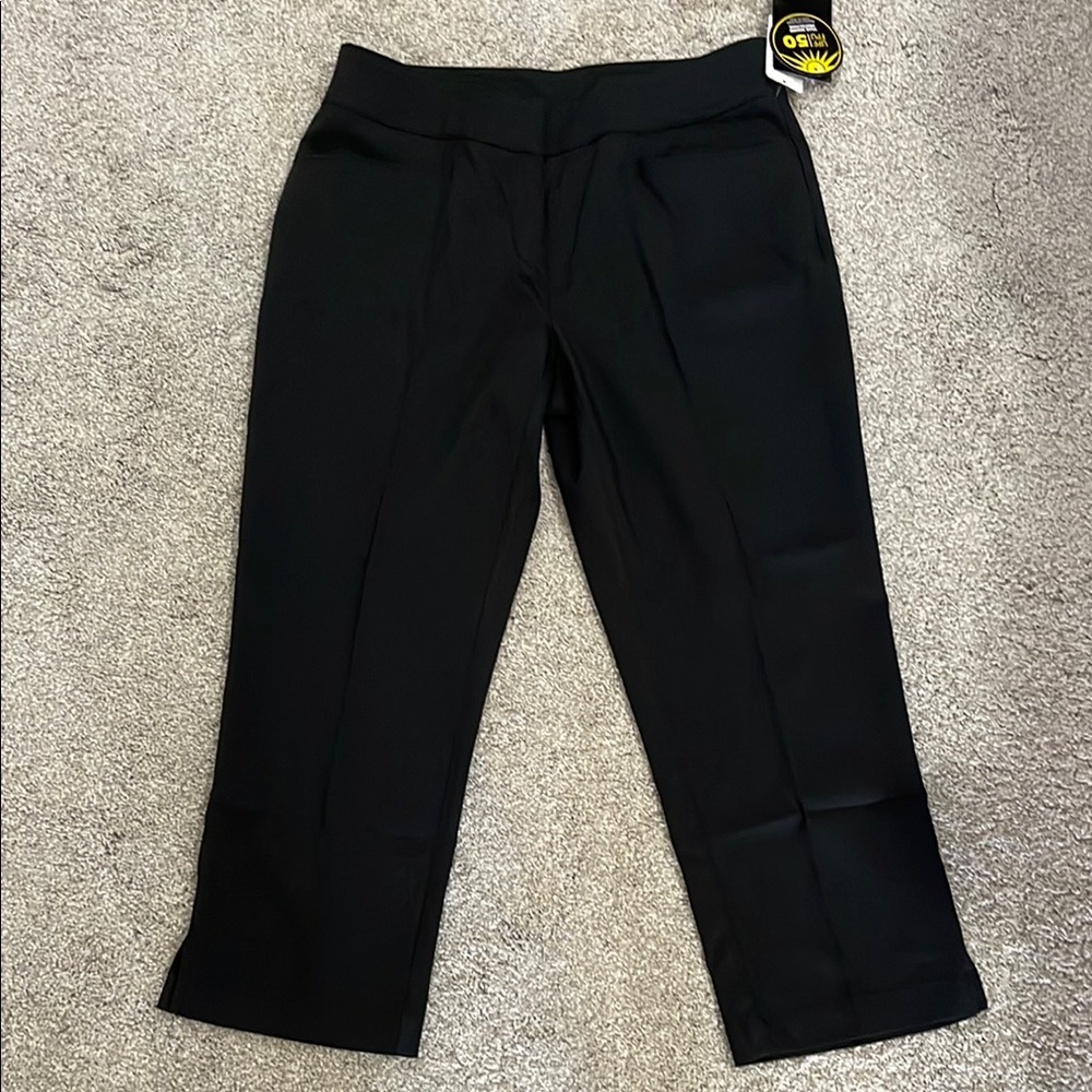 NWT PGA Tour Golf Black Cropped Pants. 4